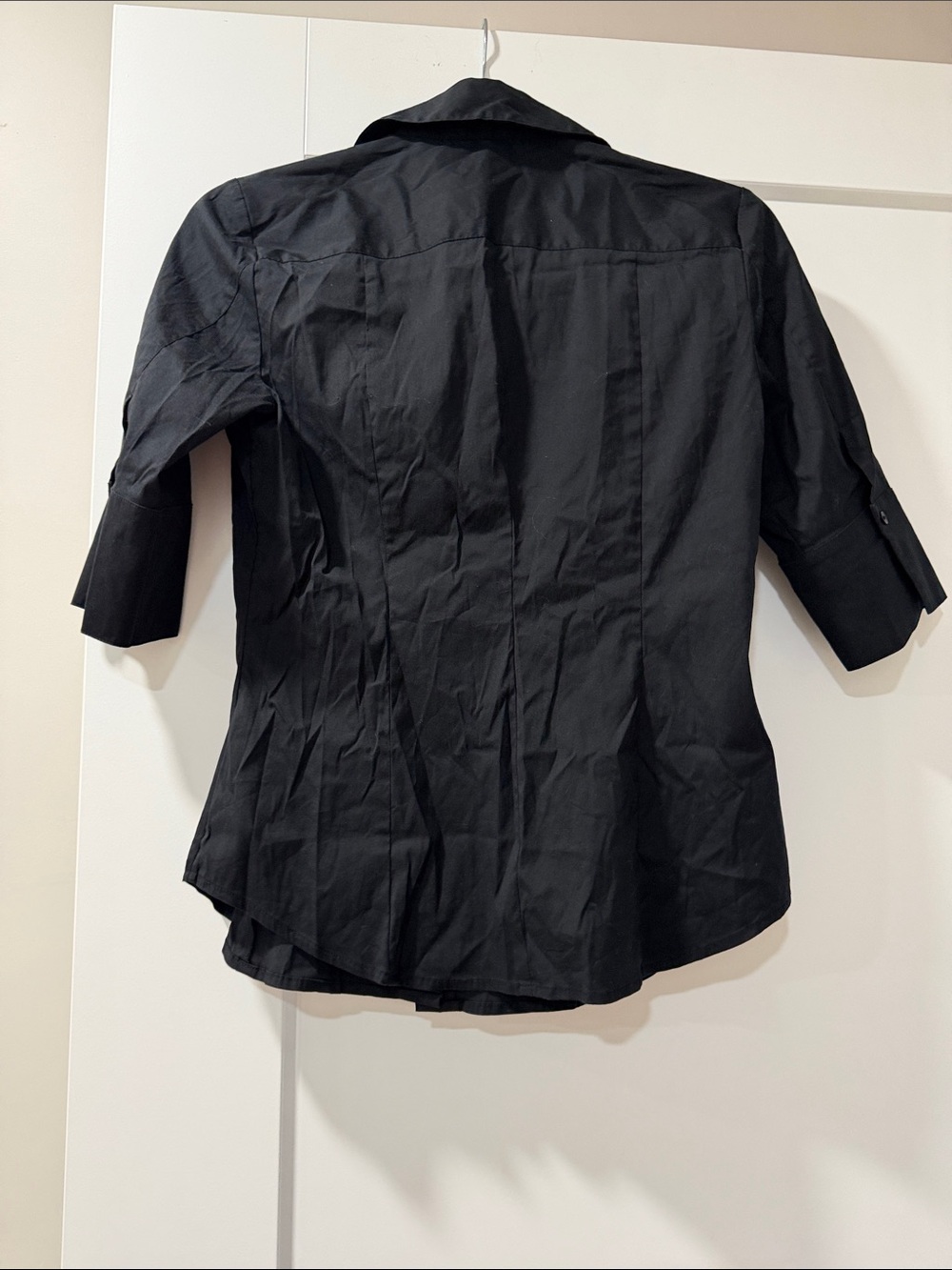 White House Black Market Black Women's Short-Sleeve Button-Down Shirt - Picture 4 of 5